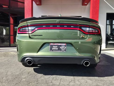 Used 2022 Dodge Charger Scat Pack w/ Plus Group image 10