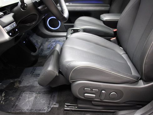 Used 2023 Hyundai Ioniq 5 Limited image 51