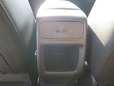 New 2026 Chevrolet Trax LT image 12