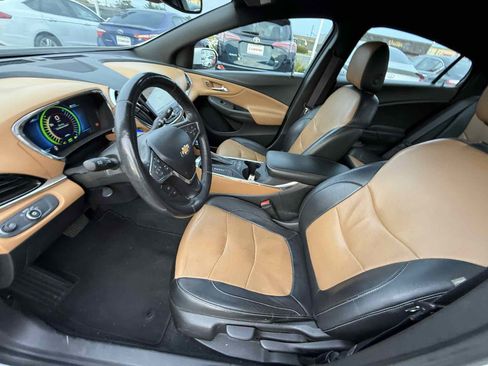 Used 2017 Chevrolet Volt Premier w/ Driver Confidence II Package FWD image 78