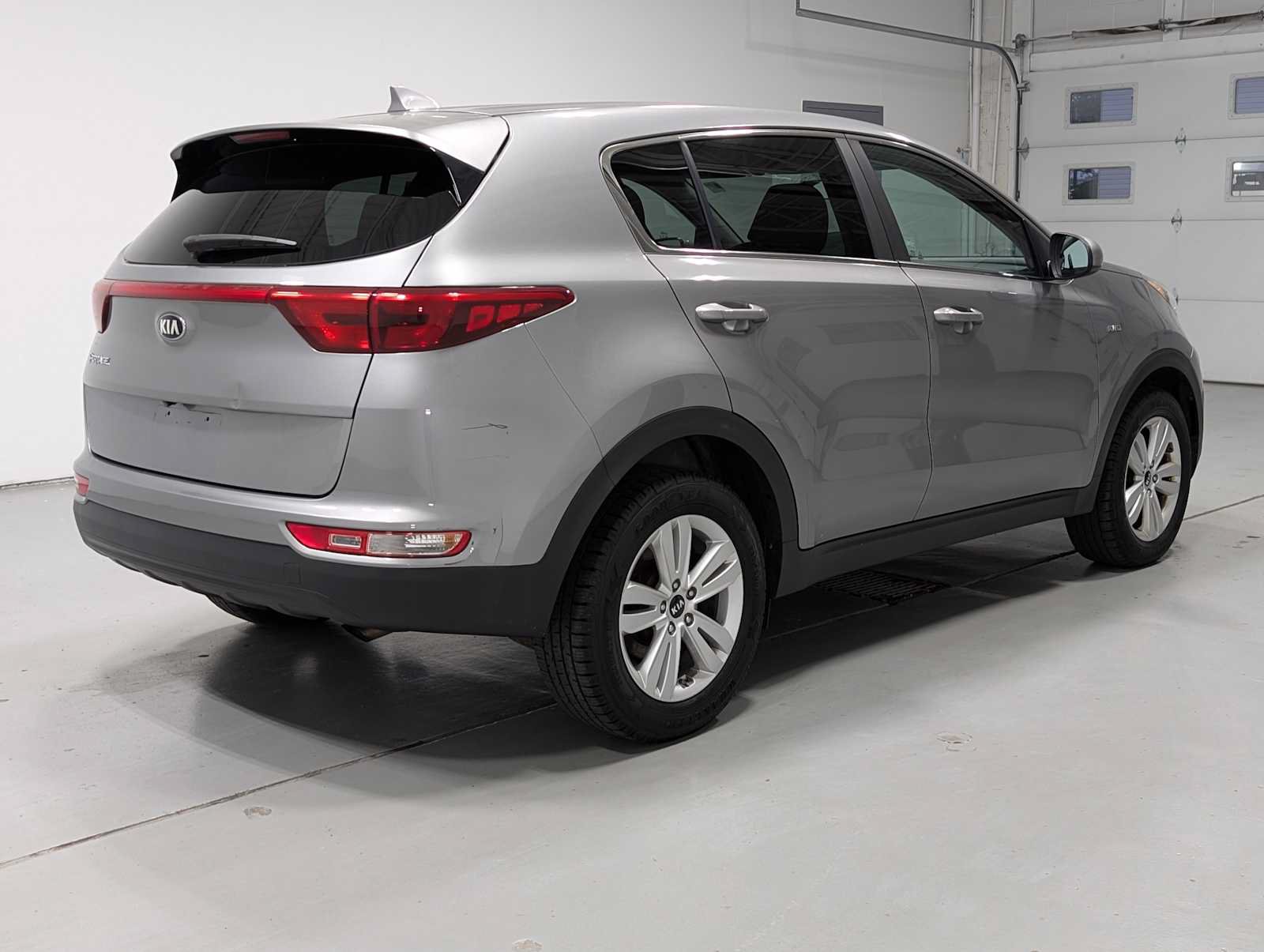 Used 2019 Kia Sportage LX AWD/4WD image 8