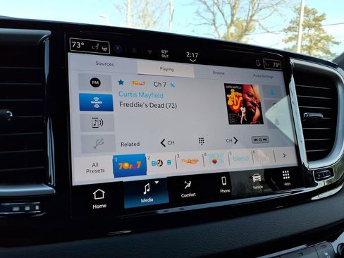 Used 2026 Chrysler Pacifica Select FWD image 20
