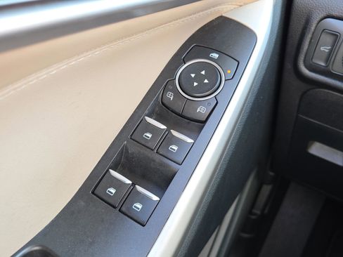 Used 2021 Ford Explorer XLT w/ Class III Trailer Tow Package image 33