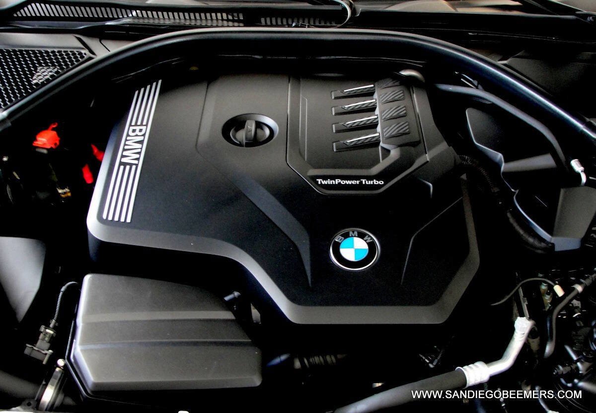 Used 2023 BMW 330i Sedan w/ M Sport Package RWD image 41