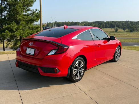 Used 2016 Honda Civic EX-T image 6