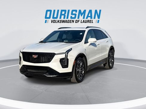 Used 2024 Cadillac XT4 Sport FWD image 4
