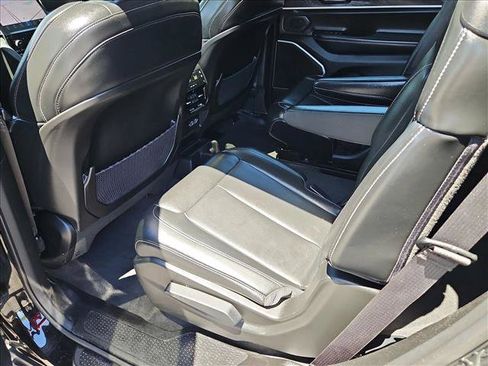 Used 2021 Jeep Grand Cherokee L Limited AWD/4WD image 20