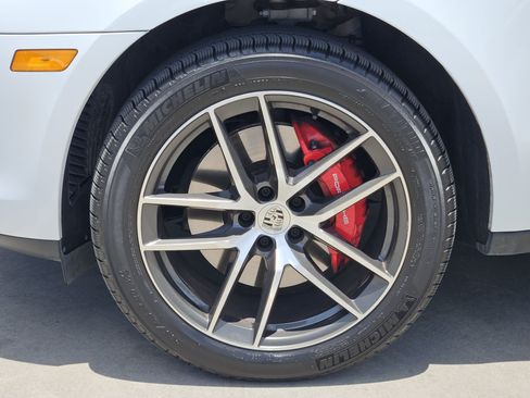 Certified 2026 Porsche Macan S AWD/4WD image 14