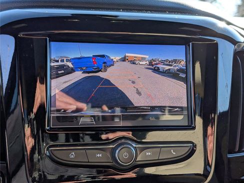 Used 2023 Chevrolet Traverse LS w/ Safety Package image 28