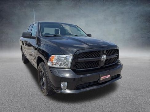 Used 2018 RAM 1500 Express AWD/4WD image 5