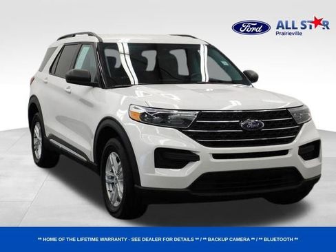 Used 2022 Ford Explorer XLT image 1