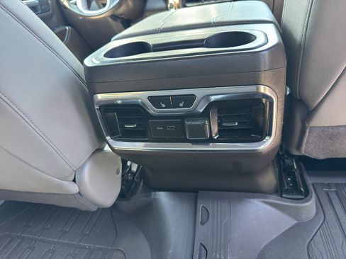 Used 2023 GMC Sierra 2500 SLT w/ SLT Convenience Package AWD/4WD image 18