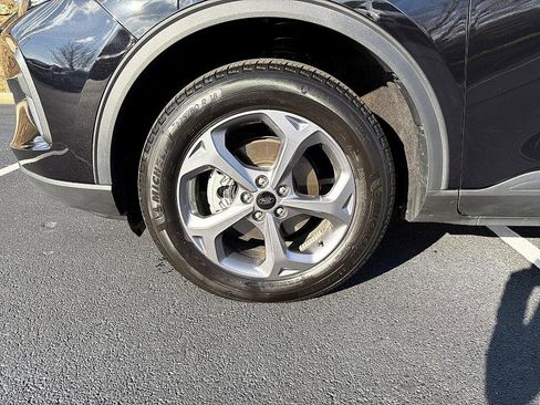 Used 2025 Ford Escape ST-Line w/ Tech Pack #1 image 8