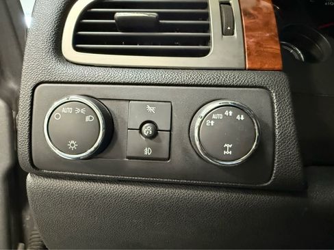 Used 2007 Chevrolet Silverado 1500 LTZ w/ Safety Package image 24