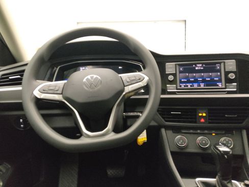 Used 2023 Volkswagen Jetta S FWD image 22