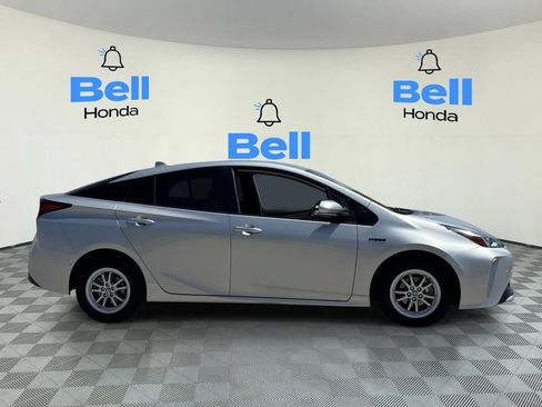 Used 2021 Toyota Prius XLE w/ Carpet Mat Package (TMS) AWD/4WD image 6