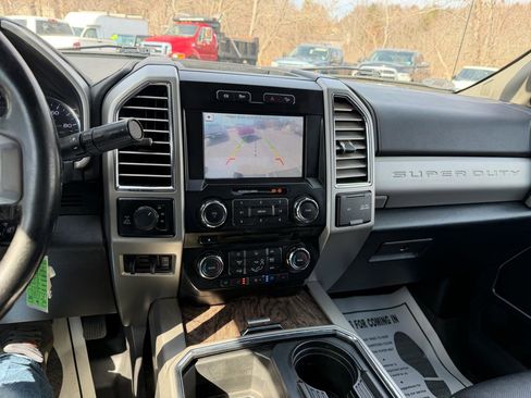 Used 2017 Ford F250 Lariat w/ Chrome Package AWD/4WD image 12