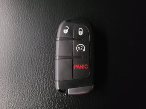 Used 2022 RAM 1500 Big Horn RWD image 32
