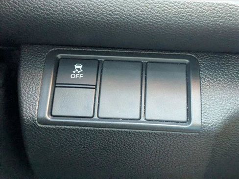 Used 2018 Honda Civic EX image 11