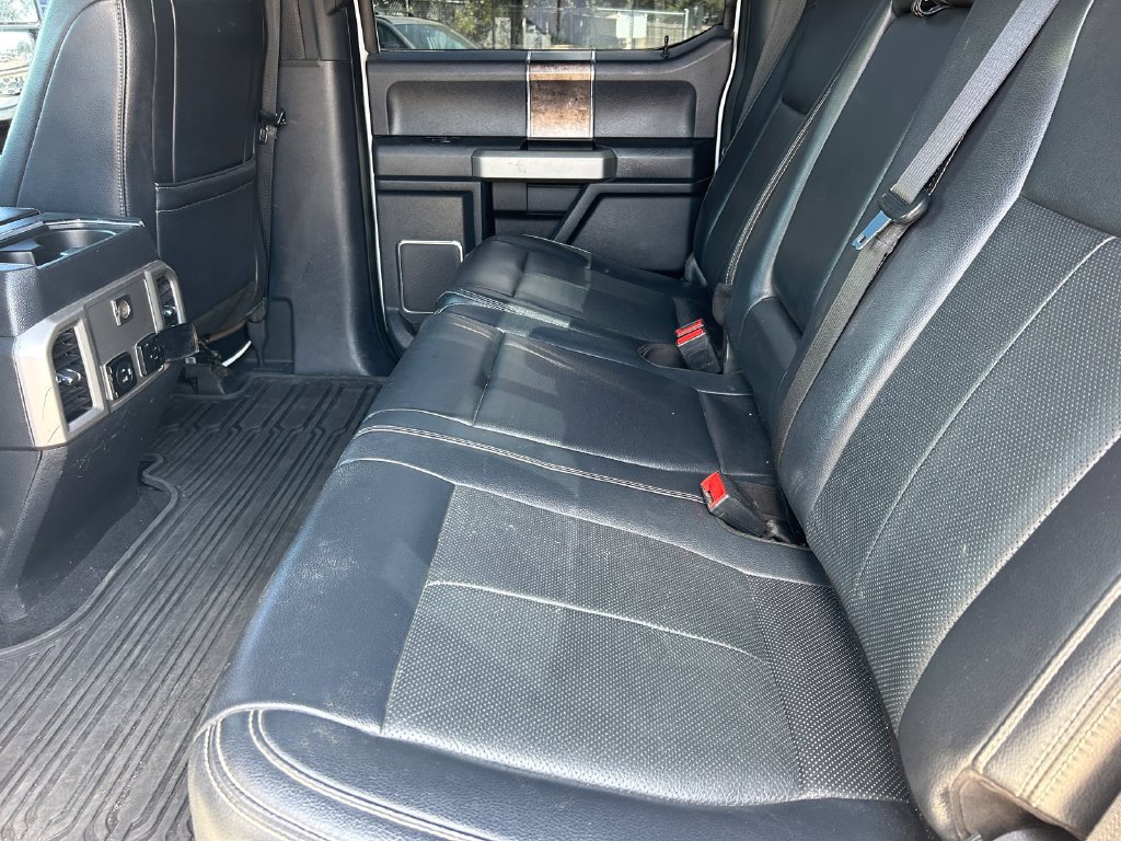 Used 2022 Ford F250 Lariat w/ Lariat Value Package AWD/4WD image 16