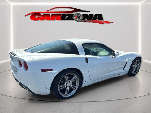Used 2008 Chevrolet Corvette Coupe RWD image 5