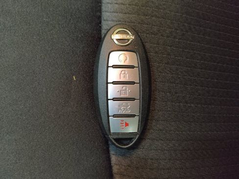 Used 2024 Nissan Altima 2.5 SV image 32