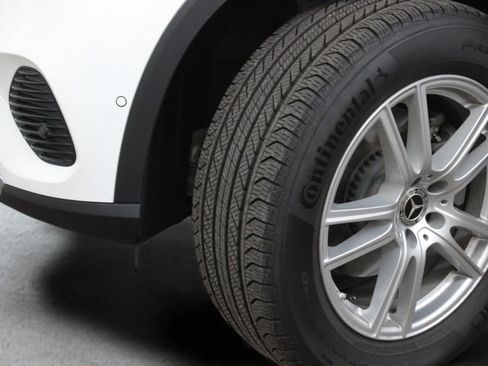 Used 2026 Mercedes-Benz GLC 300 4MATIC image 43
