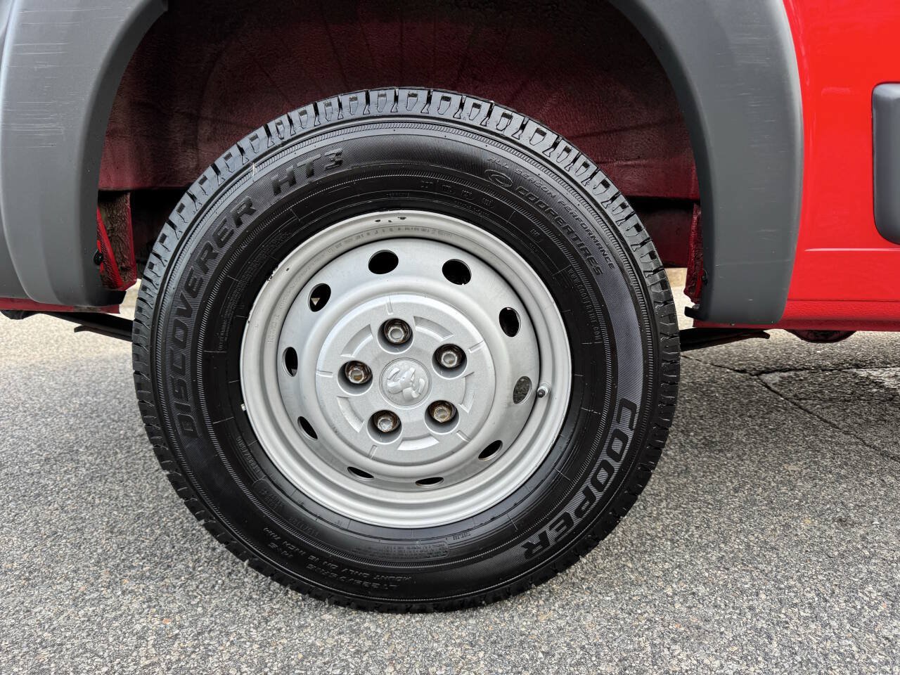 Used 2018 RAM ProMaster 1500 w/ Premium Appearance Group FWD image 13