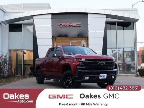 Used 2021 Chevrolet Silverado 1500 LT Trail Boss w/ Convenience Package II image 1