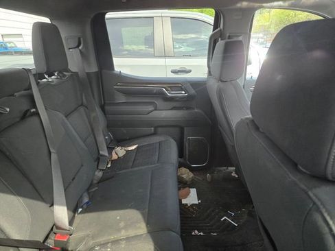 Used 2023 Chevrolet Silverado 1500 LT image 4