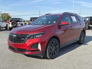 Used 2024 Chevrolet Equinox RS w/ RS Leather Package FWD video 2