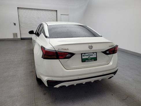 Used 2020 Nissan Altima 2.5 Platinum image 6