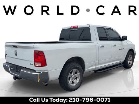 Used 2012 RAM 1500 Classic SLT RWD image 4