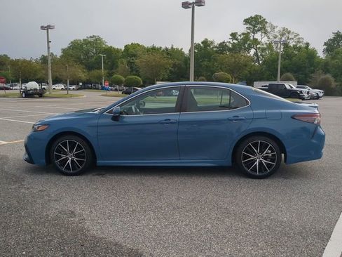 Certified 2023 Toyota Camry SE image 7