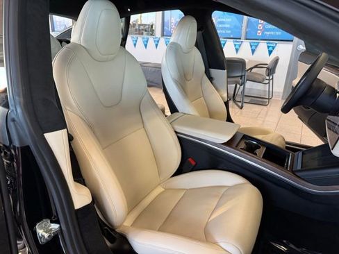 Used 2022 Tesla Model S Standard Range image 26