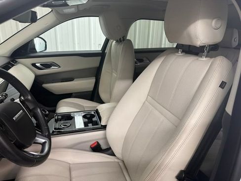 Used 2019 Land Rover Range Rover Velar S AWD/4WD image 9