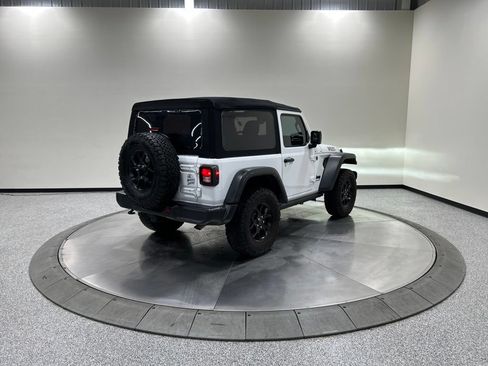 Used 2024 Jeep Wrangler Sport AWD/4WD image 7