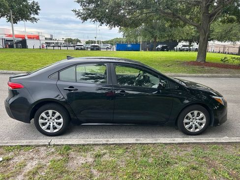 Certified 2024 Toyota Corolla LE FWD image 7