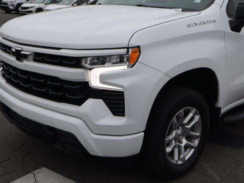 Certified 2023 Chevrolet Silverado 1500 RST image 6