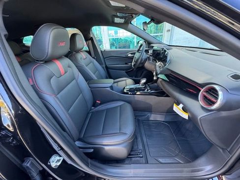 New 2026 Chevrolet Trax RS w/ Driver Confidence Package image 14