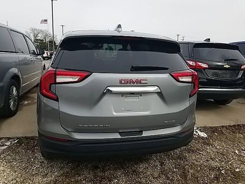 Certified 2024 GMC Terrain SLE image 17