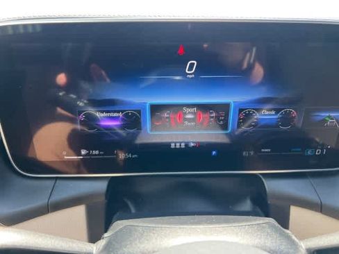 Used 2023 Mercedes-Benz GLC 300 image 34