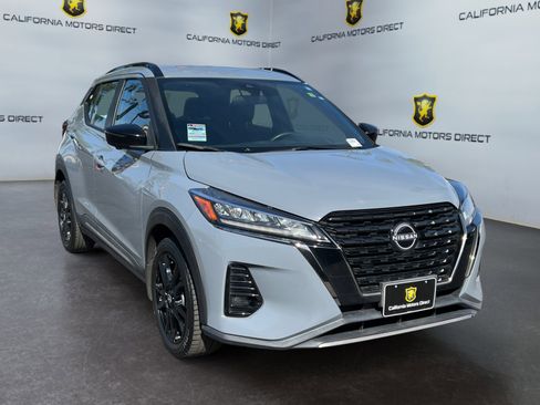 Used 2024 Nissan Kicks SR image 7