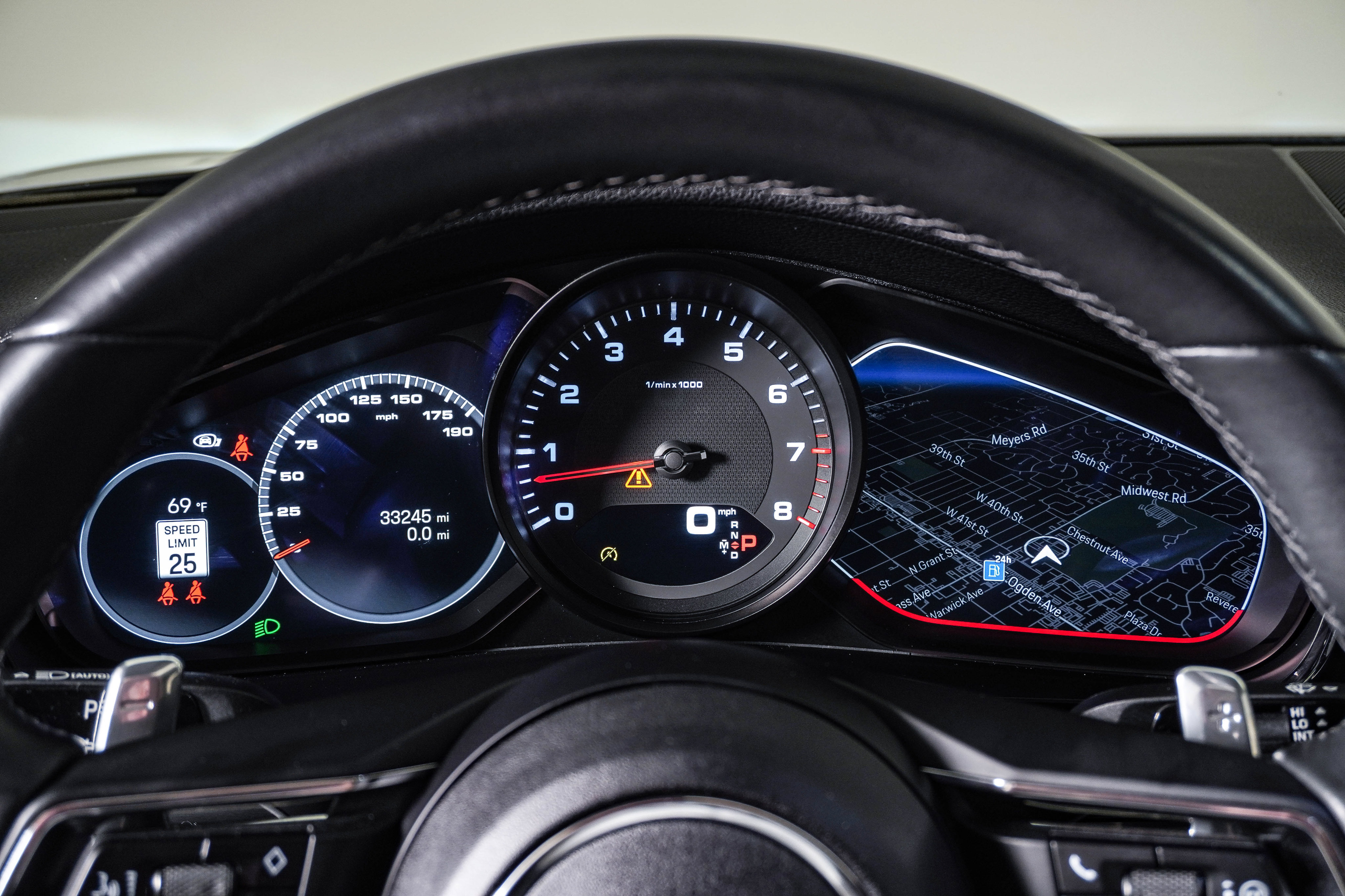 Certified 2023 Porsche Panamera image 22