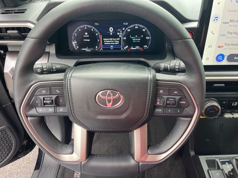 Used 2025 Toyota 4Runner TRD Sport Premium RWD image 7