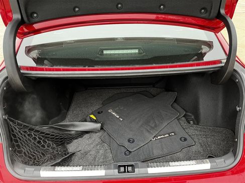 Used 2023 Lexus IS 350 F Sport image 28