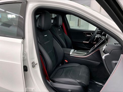 Used 2026 Mercedes-Benz C 43 AMG 4MATIC Sedan image 6