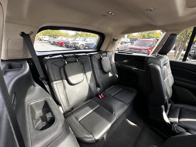 Certified 2023 Lincoln Aviator Reserve w/ Equipment Group 201A AWD/4WD image 40