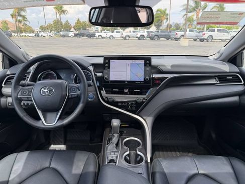 Used 2024 Toyota Camry XLE w/ Navigation Package FWD image 18