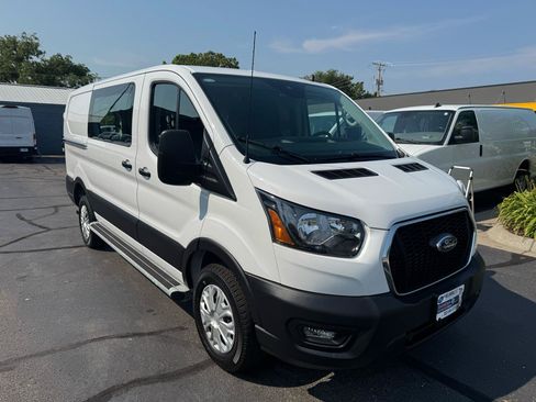 Used 2025 Ford Transit 250 Low Roof w/ Exterior Upgrade Package RWD image 3